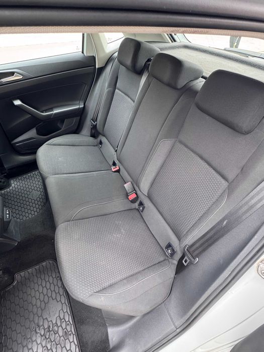 Автомобил VW Polo 1.0 TSI