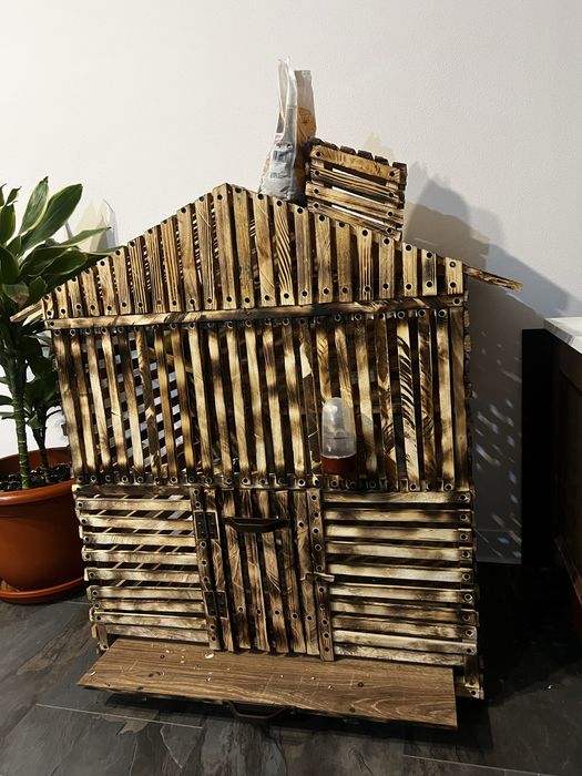 Colivi de vânzare pe orice dimensiuni