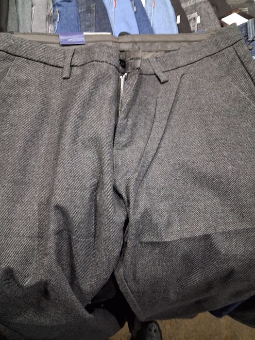 Брюки плотные зимние.