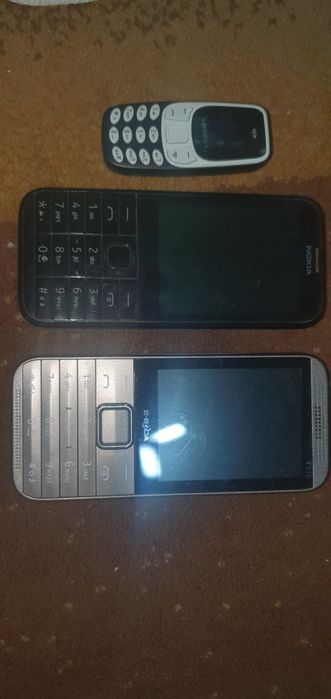 Telefoane cu Butoane! Sunați! Nu merge mesageria olx!