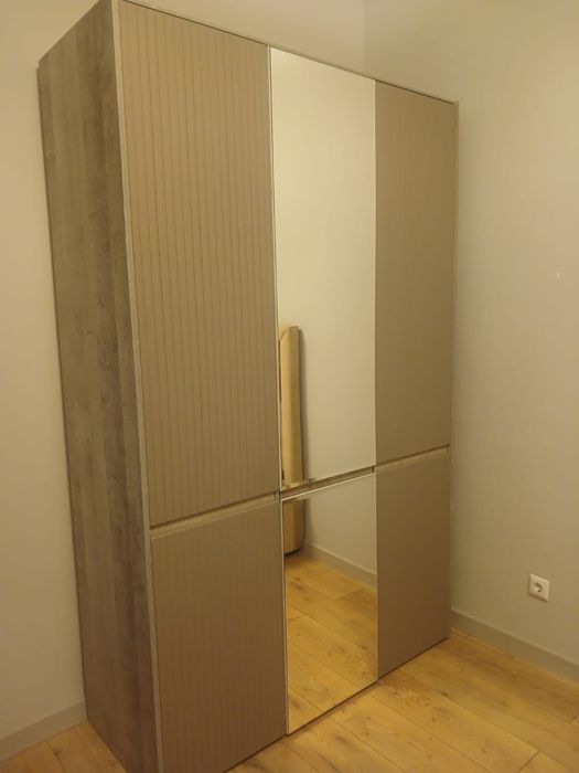 Шкаф серый продам