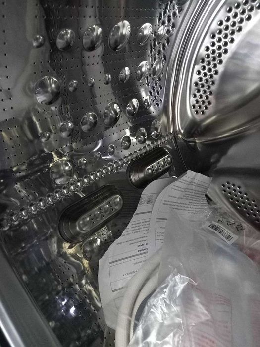 Стирально-сушильная машина LG 12/8 кг WDV1260BRP AIDD TurboWash Steam+