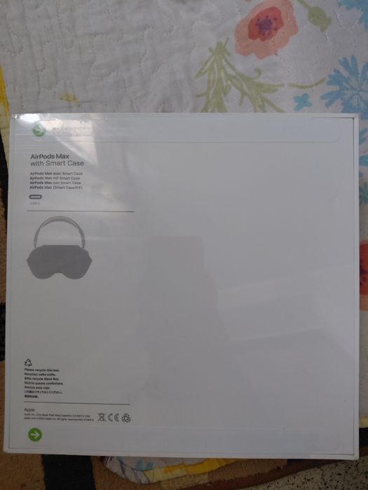 Apple airpods max blue