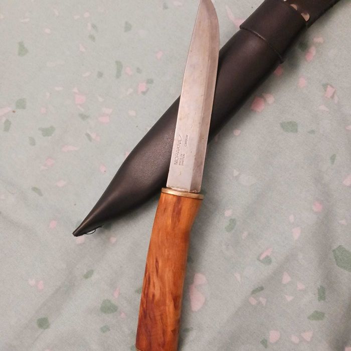 Vând cutite camping și outdoor