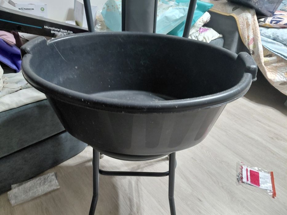 Продам б/у тазик