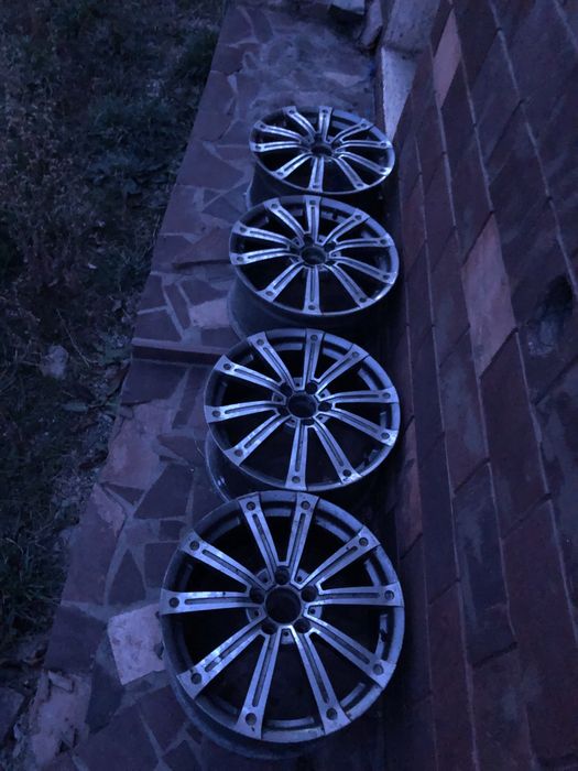 Продам диски 18 радиус