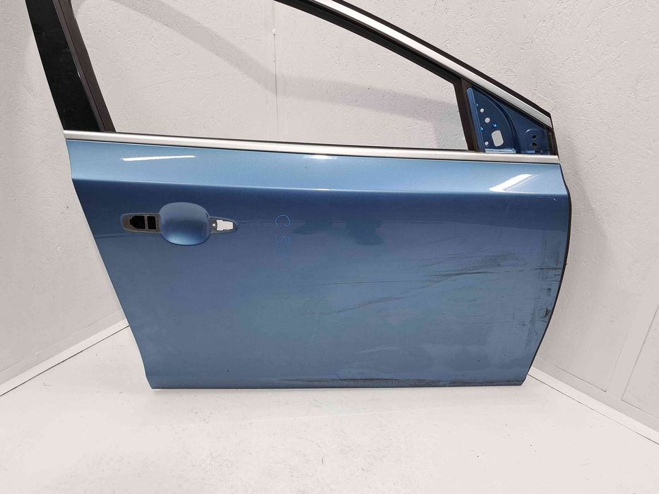 Usa dreapta fata Volvo V40 II Rdesign [Fabr 2013-2019] 713 POWER BLUE