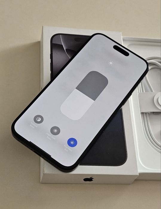 Iphone 16 pro max на 256gb EAC