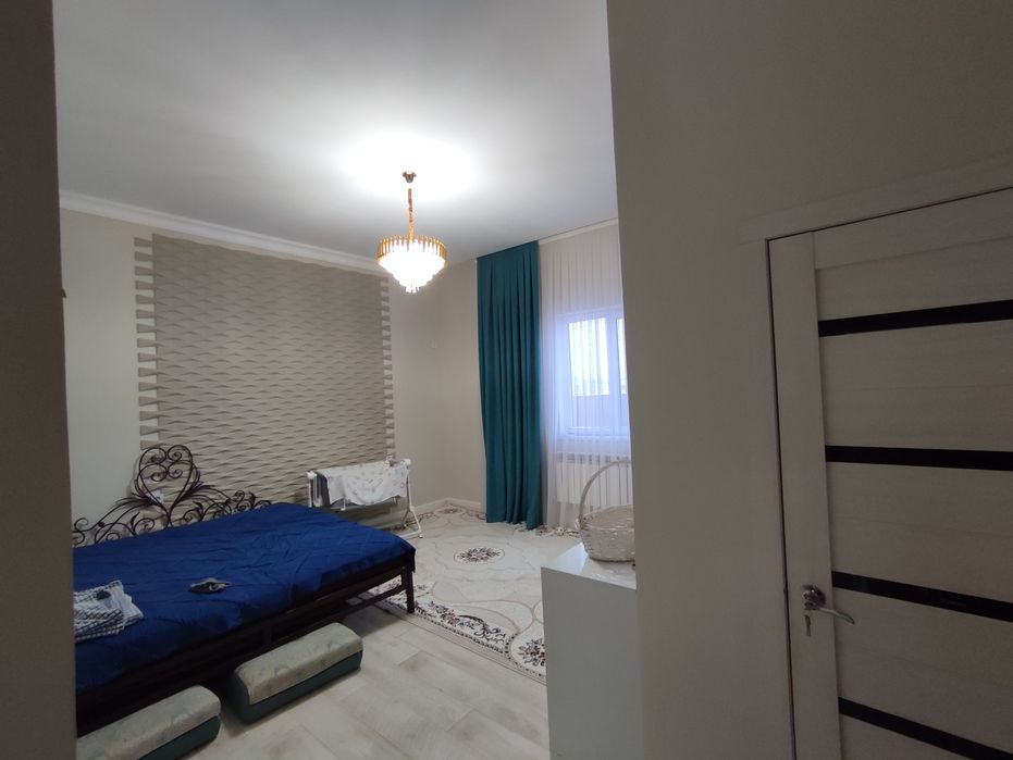 Продам частный дом в Зарослым