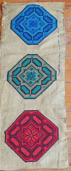 НОВИ Гоблени -  Карета, пътеки