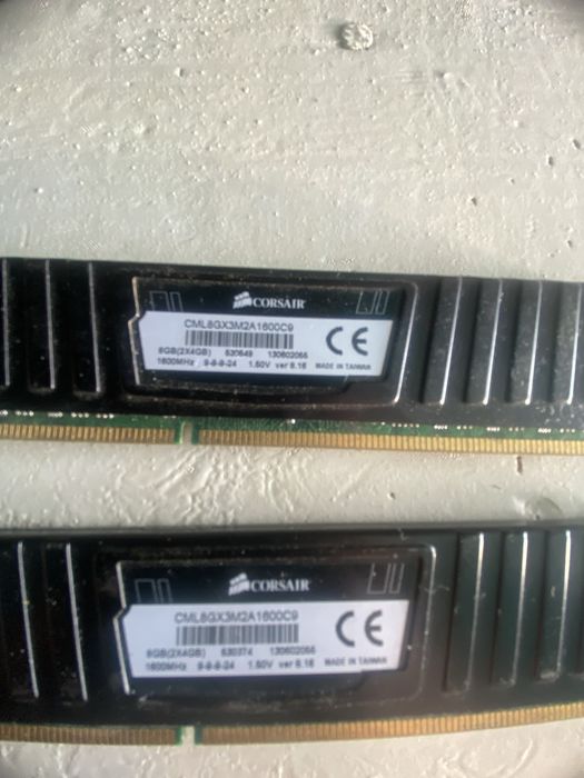 Vand doi rami ddr3 8 Gb