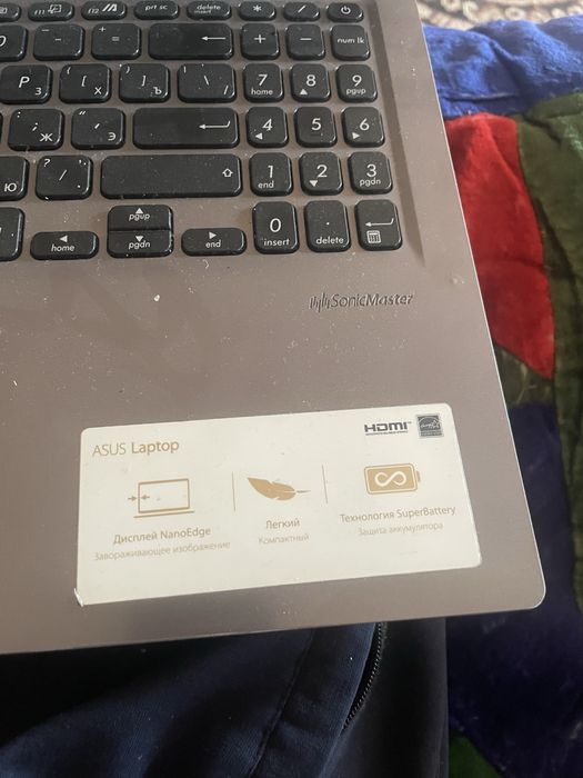 ASUS X515JF-ej257