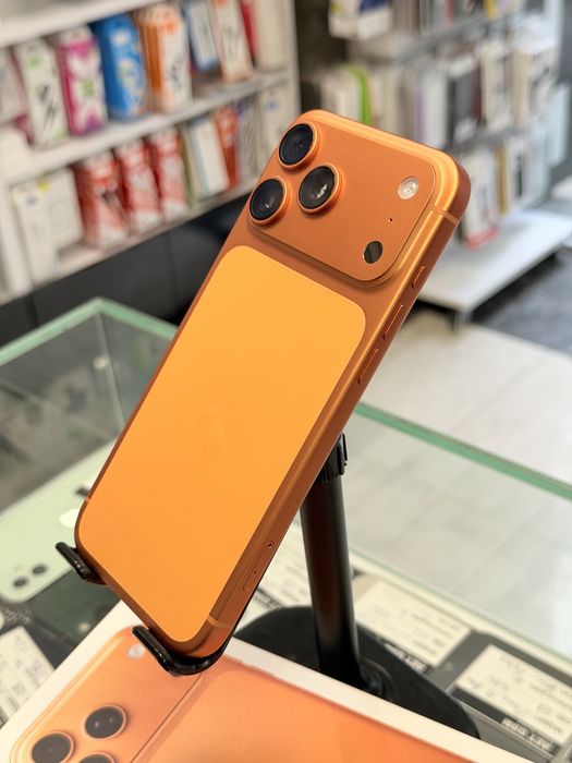 Apple iPhone 17 Pro Max 256GB Cosmic Orange