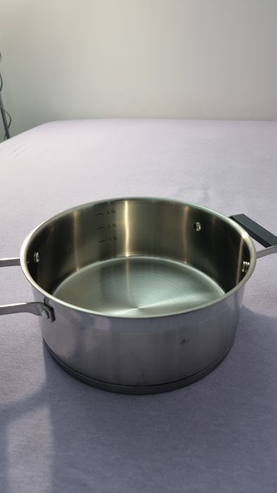 Oale din otel inoxidabil