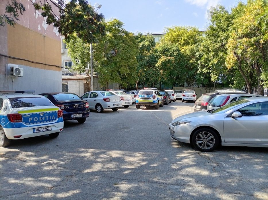 Vând apartament cu 2 camere