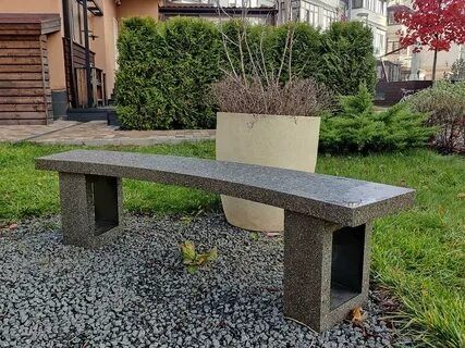 Скамейке вазон урна