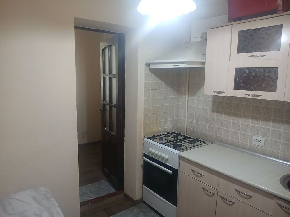 Метро Хамзада 1-хонали квартира хамма обстоновкаси бор. 1/1/5 Цена350$