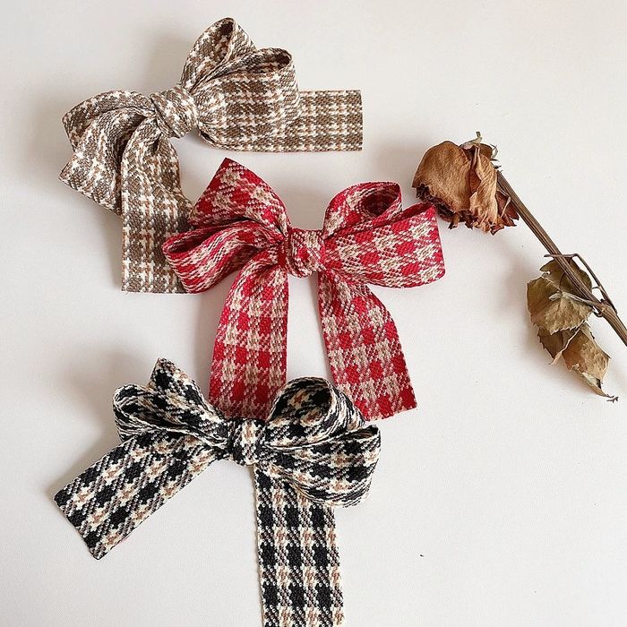 Бантики для девочек. Новогодние бантики