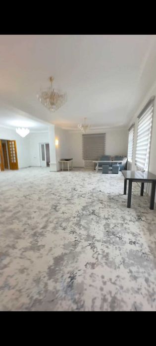 Аренда под офис, частный дом, 250 кв.м. 5-ком, на Карасу-2, Академия