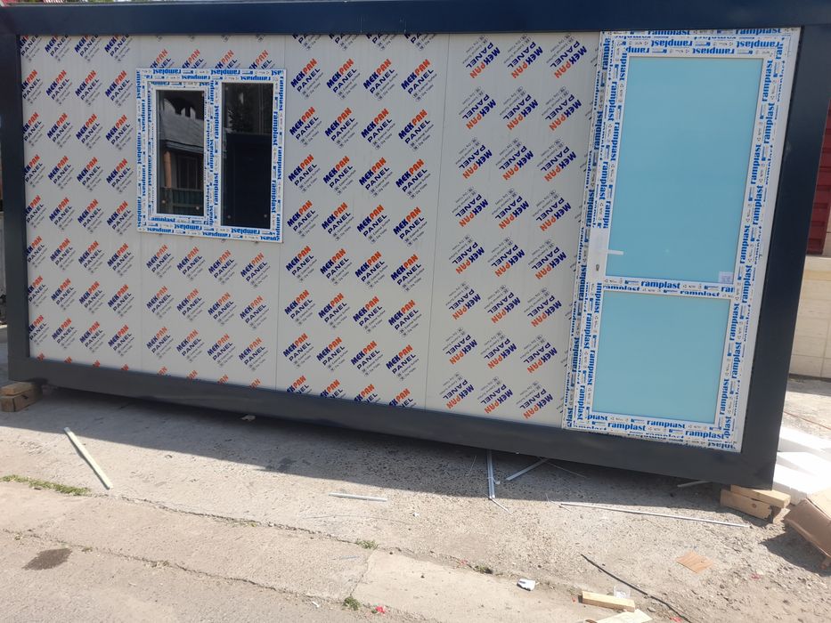 Vand containere modulare