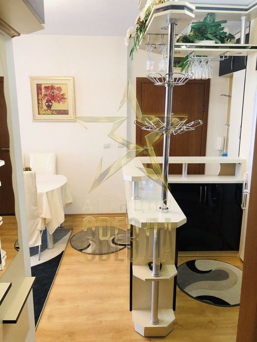 Продава се Тристаен апартамент в Пловдив, Кършияка - 85 кв.м за 1648 €/кв.м - Снимка #2