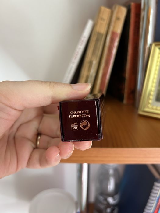 Ruj Charlotte Tilbury Chic Pink