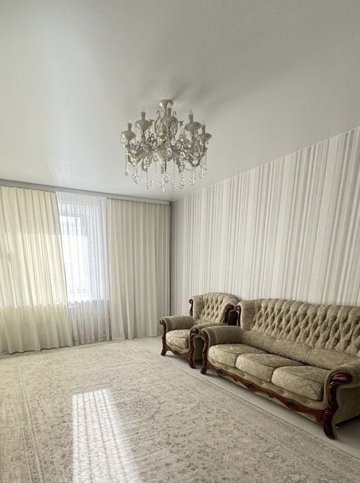 Продается диван 150 000