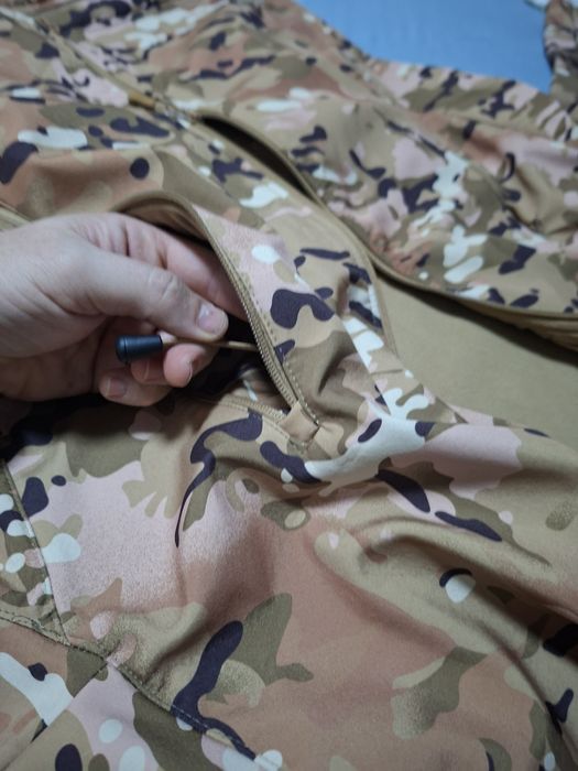 Камуфлажен комплект