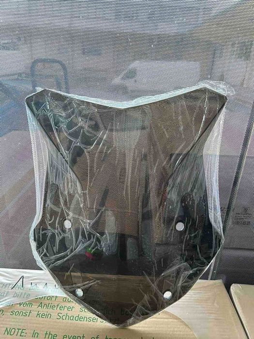 Предно стъкло за мотоциклет BMW