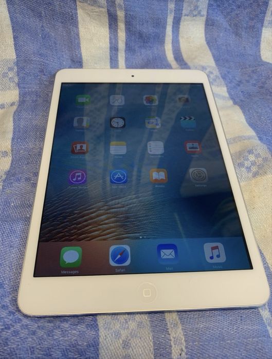 iPad mini коробка есть