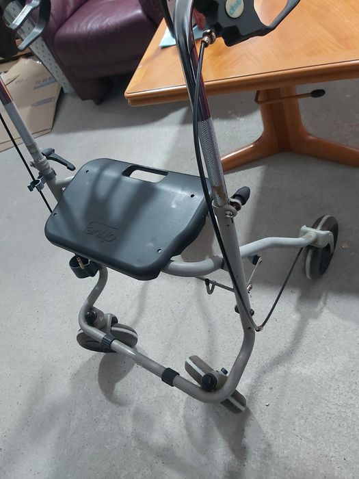 Rolator ortopedic pliabil