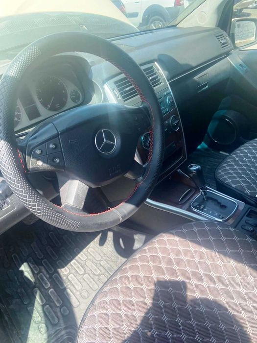 Автомобиль мерседес в200 вариатор