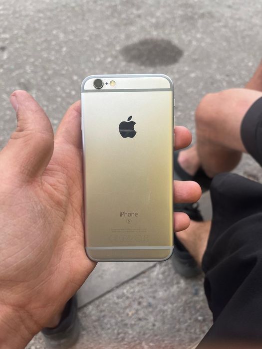 Продам IPhone 6s