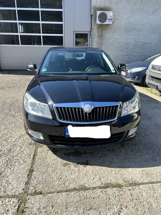 SKODA Octavia, 1.6 MPI, комби, черен металик