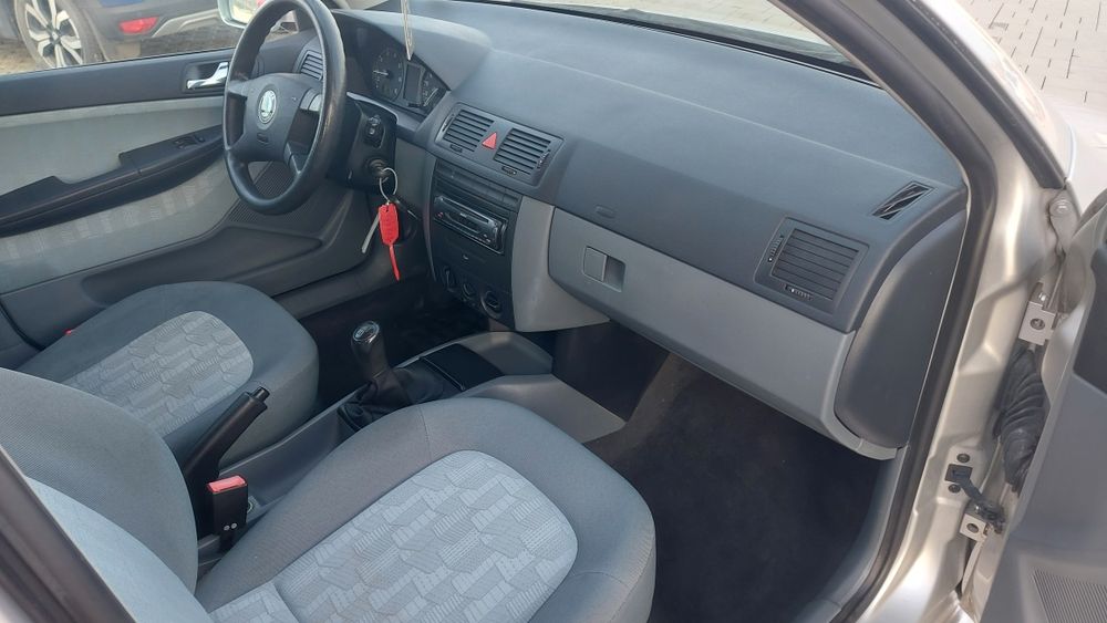 Skoda Fabia cu cel mai bun motor de 1.4 benzina  134.0000 km reali