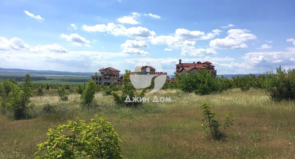 Парцел с ГЛЕДКА МОРЕ и ПЛАНИНА в м-т Йовче дере, с. Кошарица