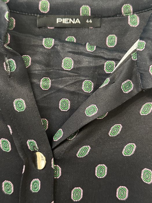 Продам костюм брючной