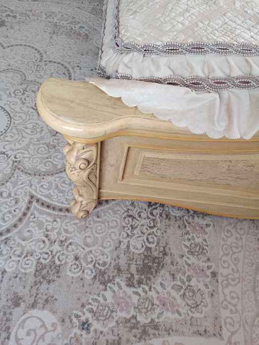 Спальный гарнитур хорошего качества