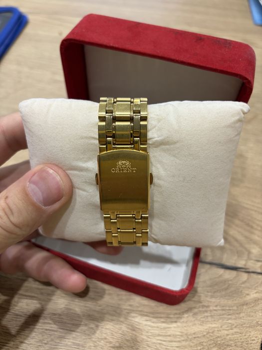 Часы японские наручные Orient