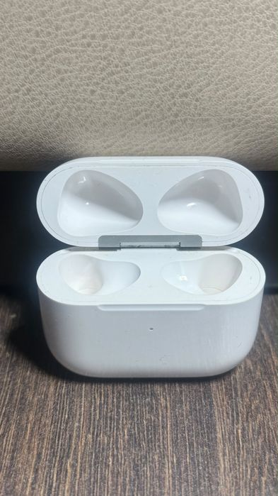Оригинал Apple AirPods 3 (3-е поколение)