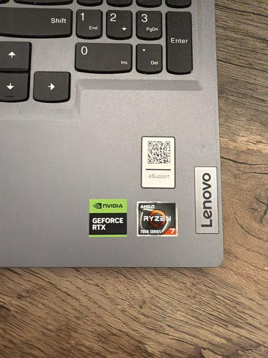 Laptop gaming lenovo loq