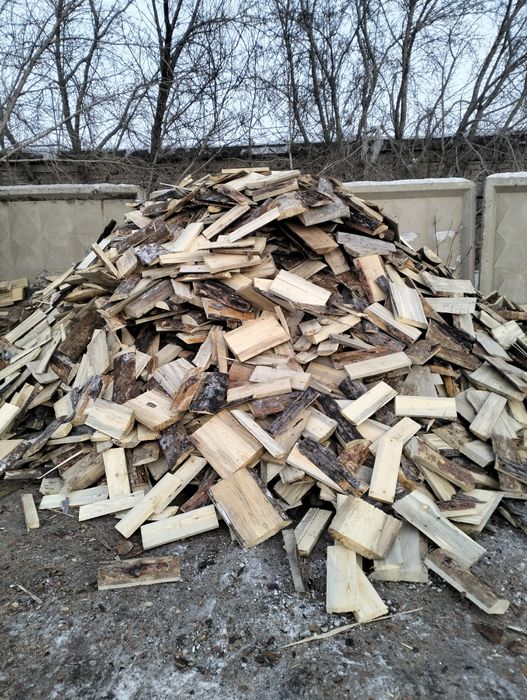 Пиломатериалы: доски, дрова, опилки
