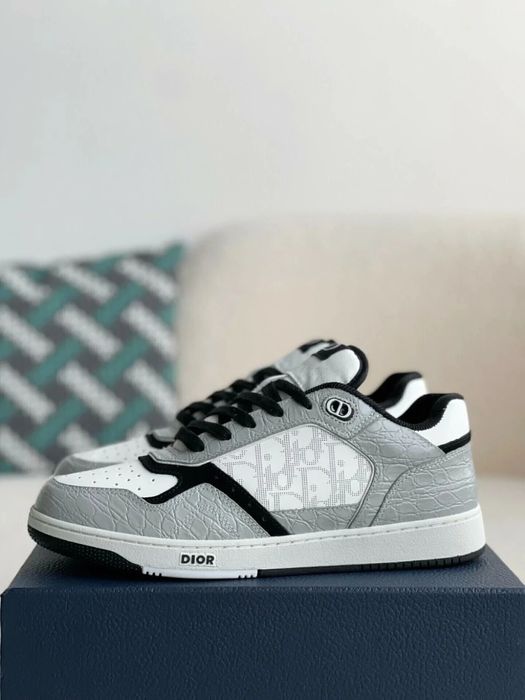 CD B27 Low-Top Sneaker / Grey / White / Black