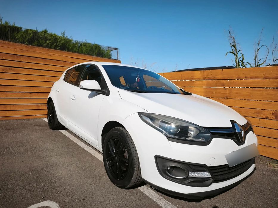 Renault Megane Renault Megane III 1.5 dCi 110 CP EDC Automată – 2014