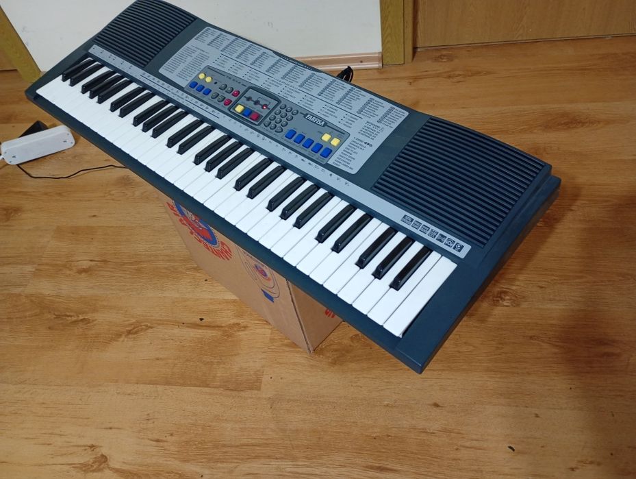 Farfisa TK pian digital polifonic orga