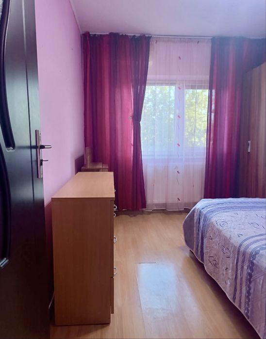 Apartament 3 camere decomandat 65 mp, etaj 2, zona E3,Strada Barajului,