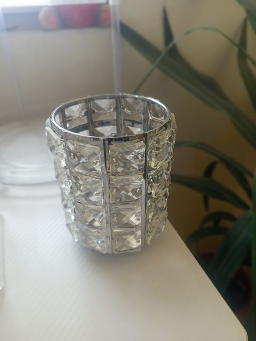 Органайзер за козметика