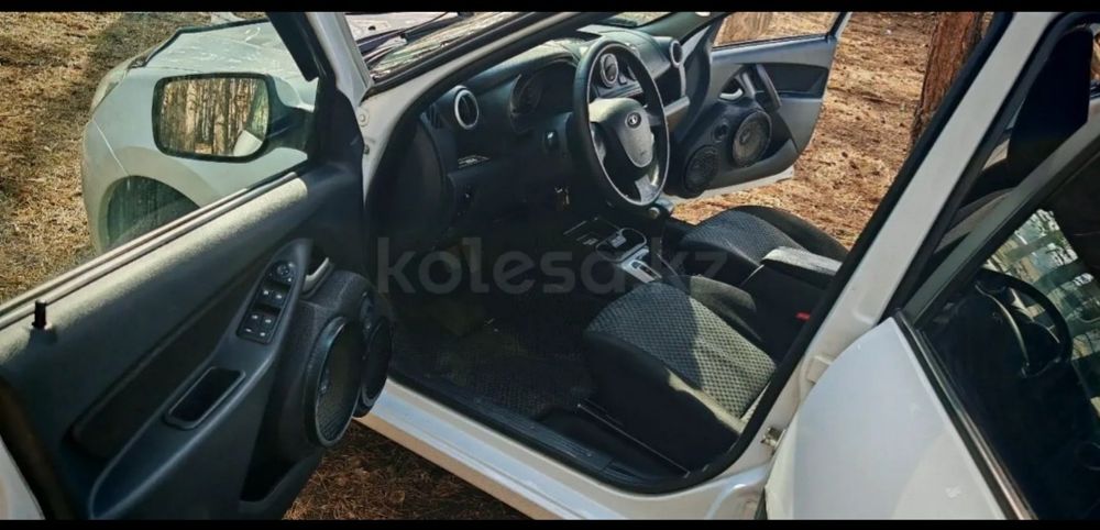 ВАЗ (Lada) Granta 2190