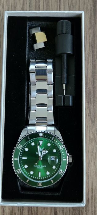 Чисто нов мъжки часовник OLEVS 5885 – Зелен циферблат + Пълен комплект