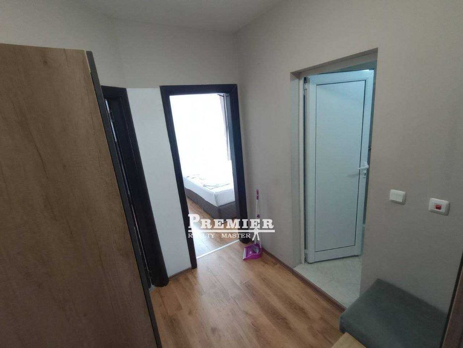 Продава се Двустаен апартамент в Поморие - 53 кв.м за 1567 €/кв.м - Снимка #5